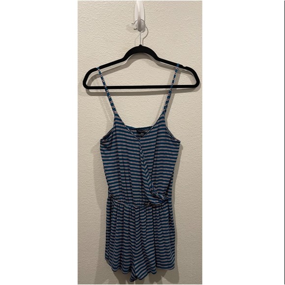 AMERICAN EAGLE OUTFITTERS Striped Spaghetti Straps Romper - Picture 1 of 4